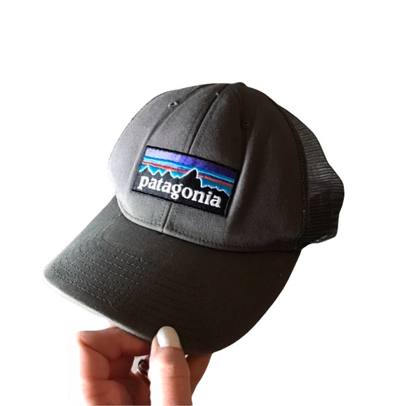 Patagonia Other - Patagonia Grey Trucker SnapBack Cap w/ Mesh Panels and Embroidered Logo Patch